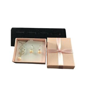 New Avon Sweet Sunshine Freshwater Pearl Gift Set (1541-A-B-C)